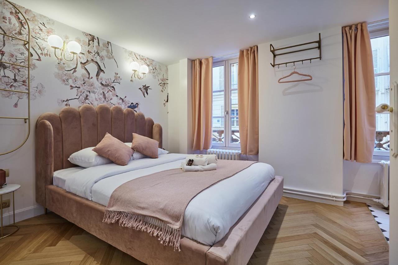 Apartment Saint Germain Des Pres By Studio Prestige Paris Exterior photo