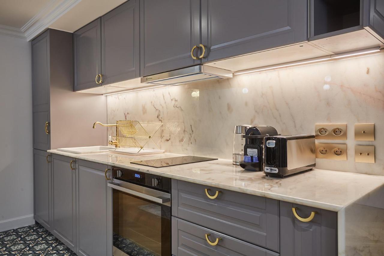 Apartment Saint Germain Des Pres By Studio Prestige Paris Exterior photo